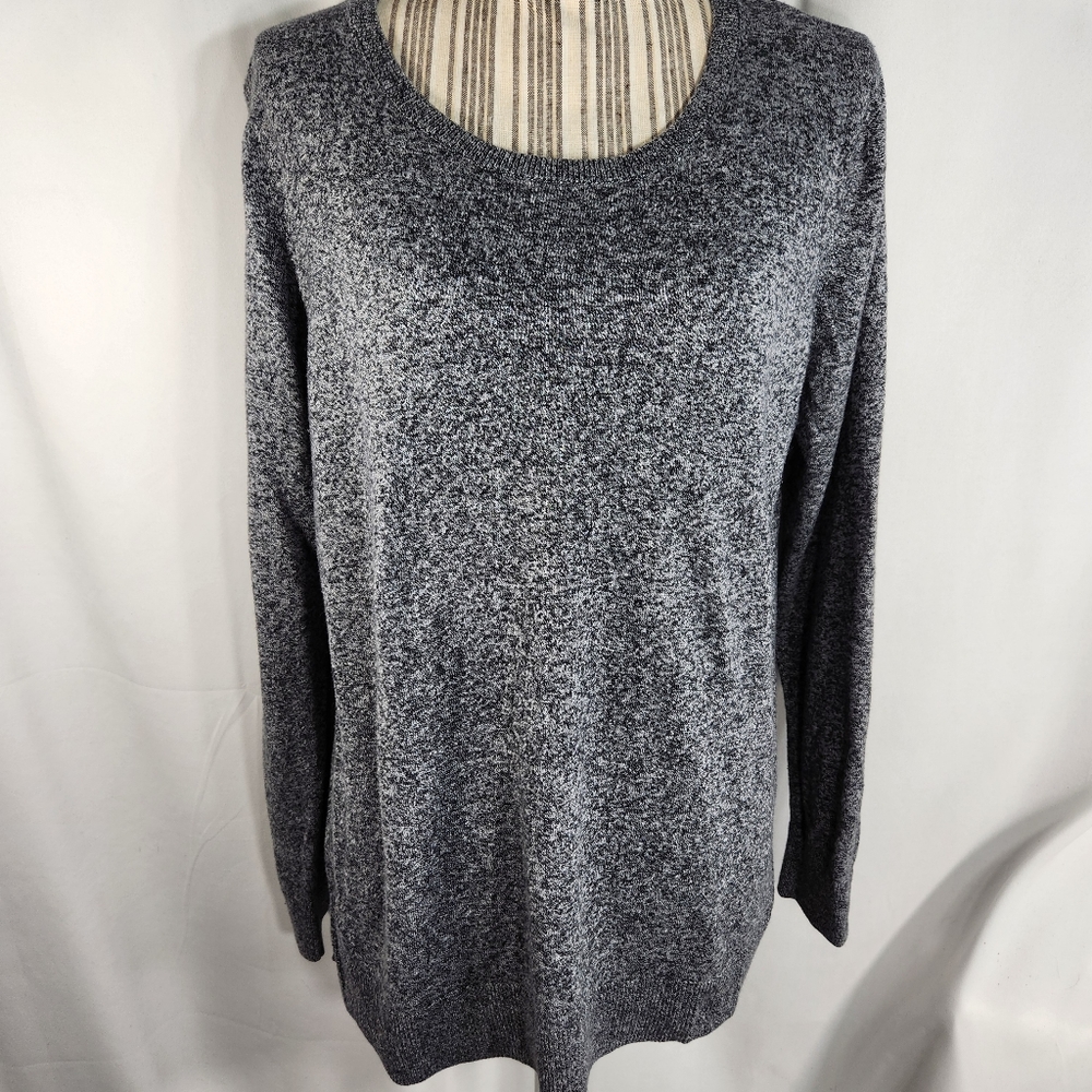 Old Navy Grey Long Sleeve Sweater Size XLarge